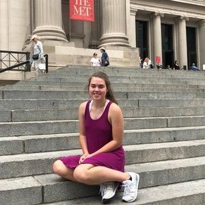 Meet your Posher, Abby